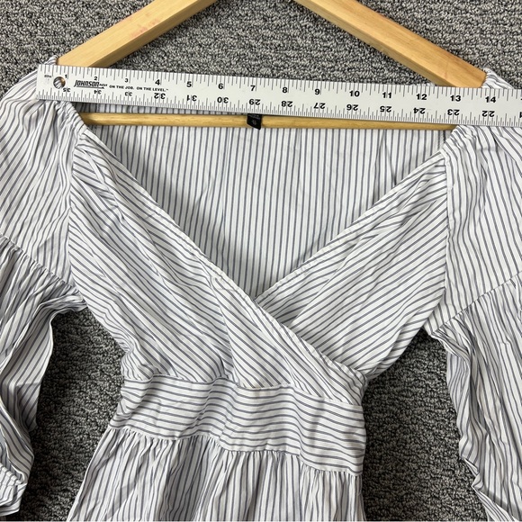 Express Striped Blouse V neck Women's Size XS White Ties on back - Picture 12 of 14